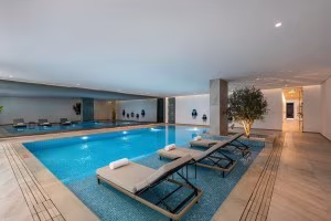 Green Fields — pool