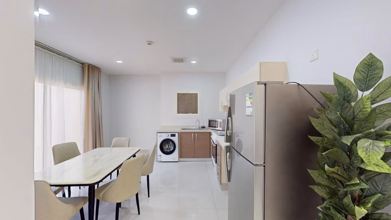 Apartment – 3 Bedrooms