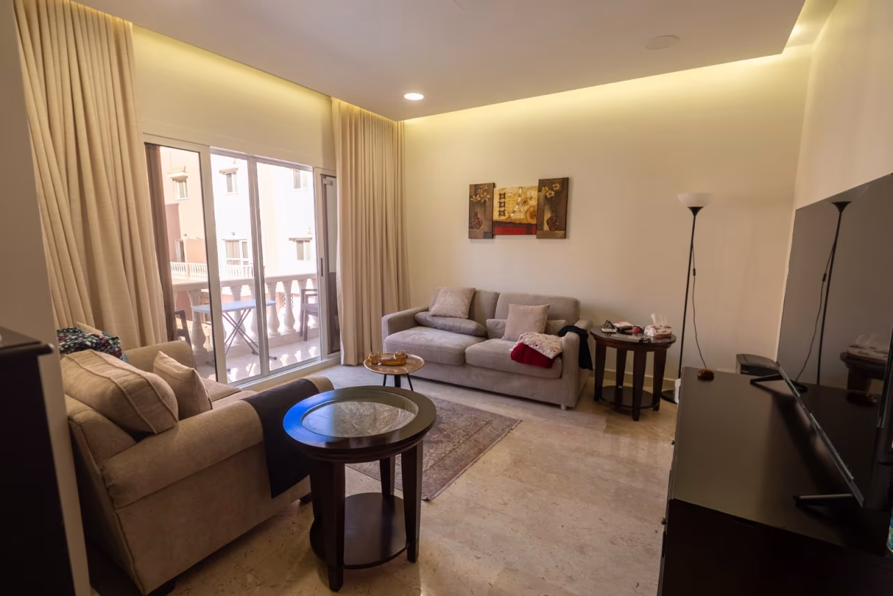 Apartment – 3 Bedrooms